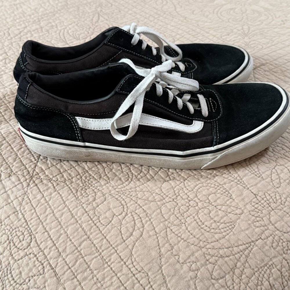 Vans Old Skool Black White Sneakers size 11.5 men's